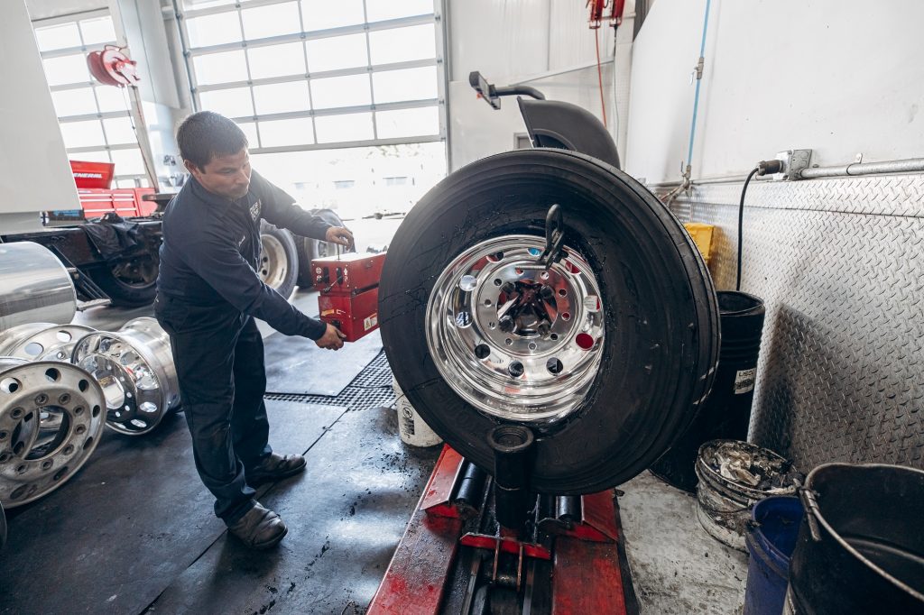 Commercial Truck Tire Installation Shop & Service Near Asheville, NC
