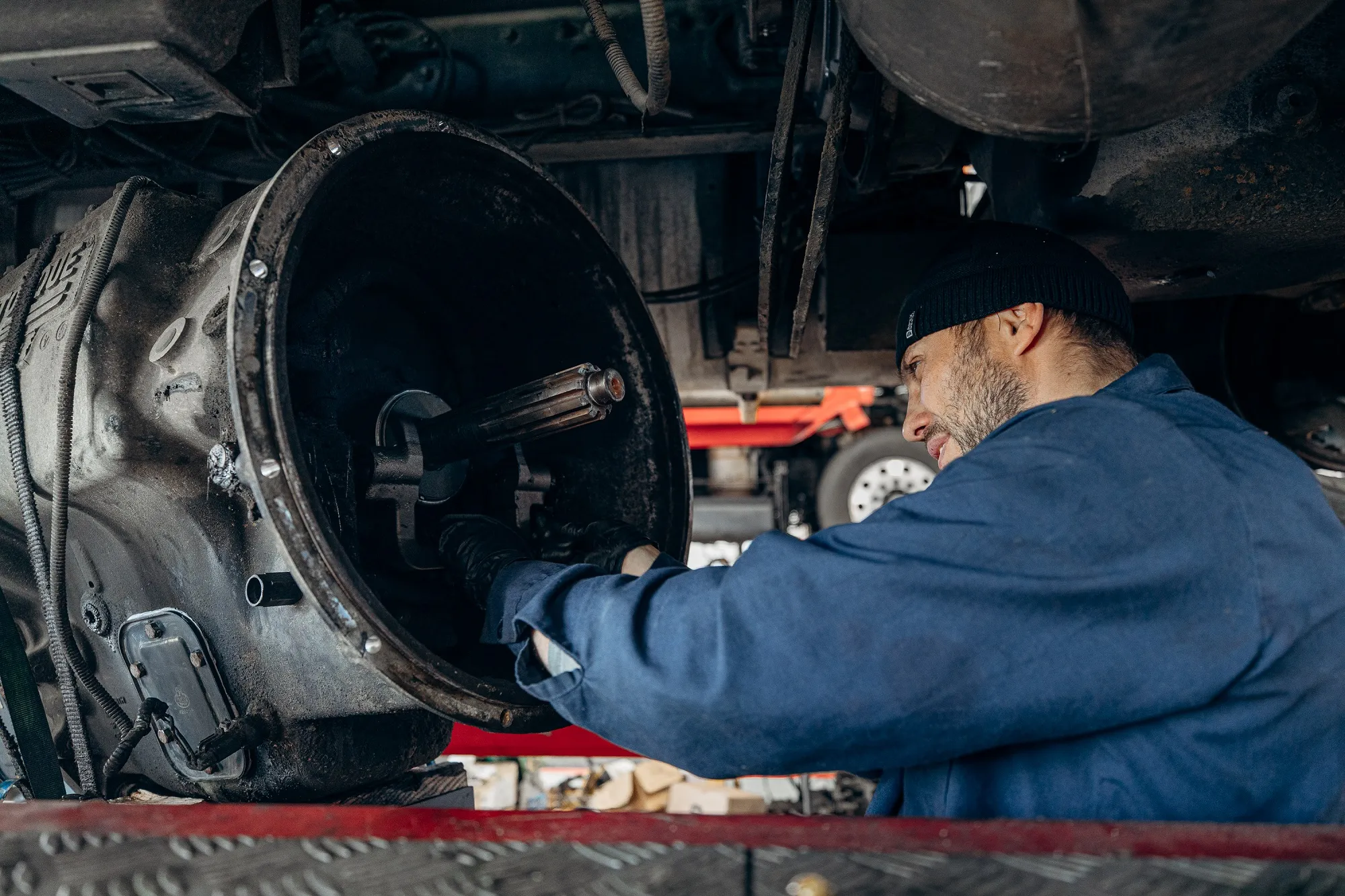 truck transmission repair service